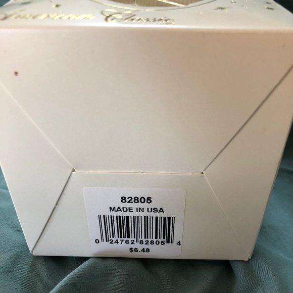 M.I. Hummel Glass Collectibles Ornament - Picture 7 of 7